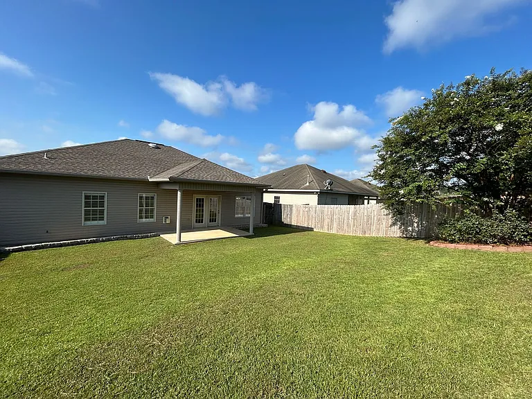 5204 Easton Ln — Photo 21