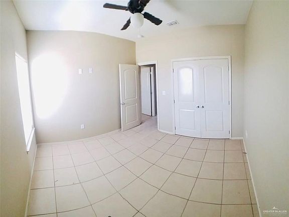 5th image of 2010 Miroslava Ave #11