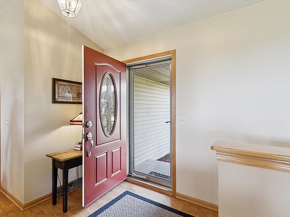 5th image of 4432 Coquette Dr