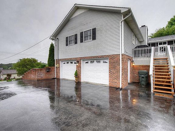 5th image of 123 Dayton Dr