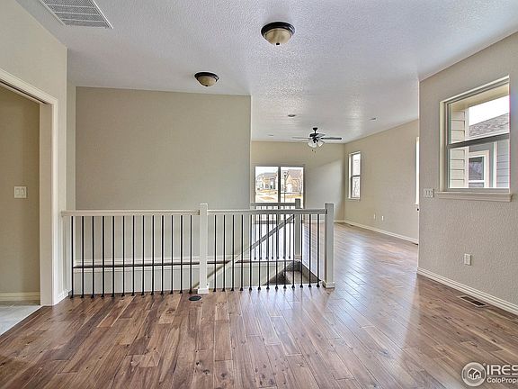 2nd image of 3334 Borrossa St