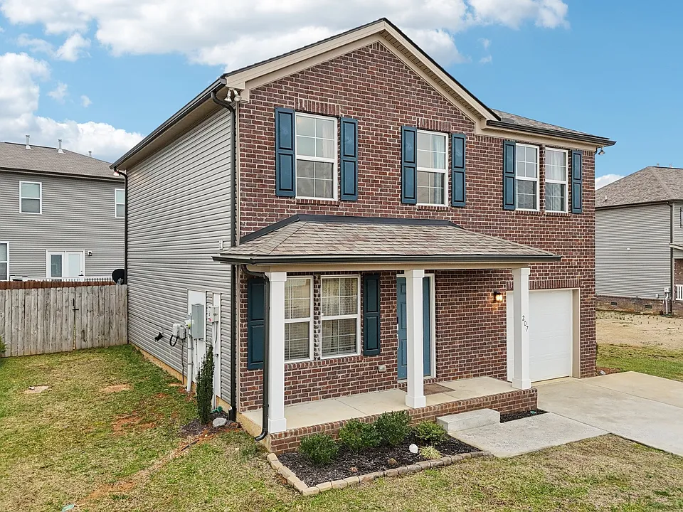 207 Mount Royal Ct