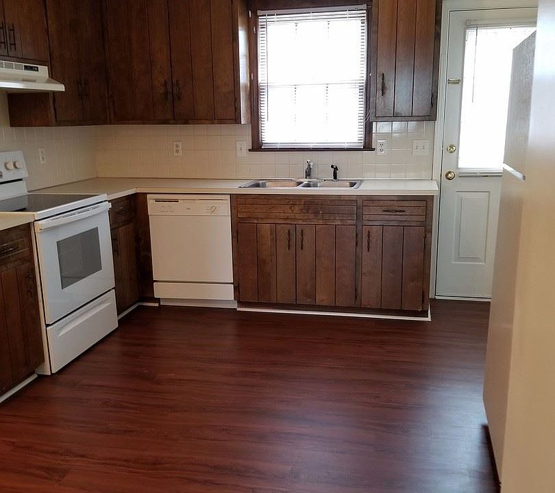 1st image of 235 Mary Ann Dr APT 1
