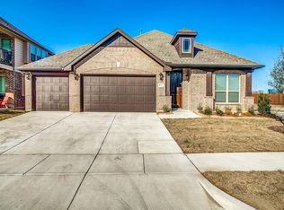 812 Edinburgh Dr, Anna, TX 75409
