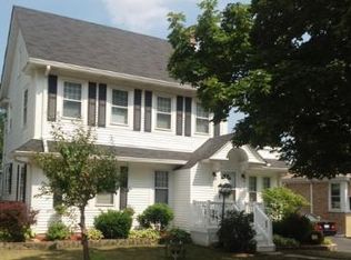 449 N Wood Dale Rd, Wood Dale, IL 60191