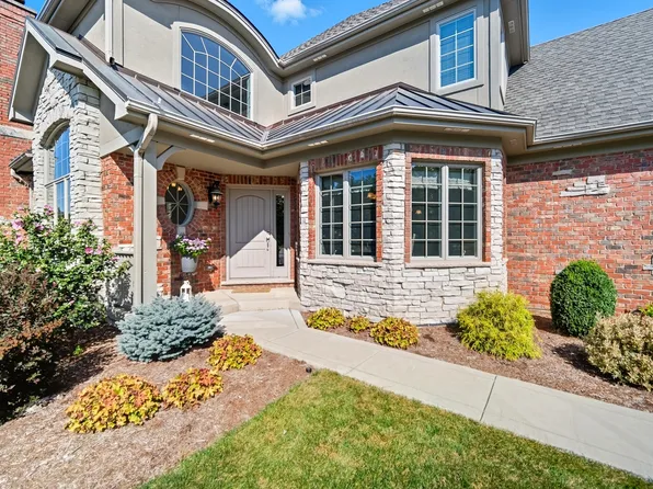5616 Durand Dr #5616, Downers Grove, IL 60516