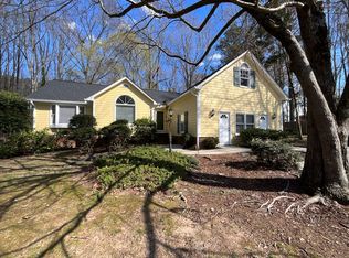 5804 High View Rd, Greensboro, NC 27410