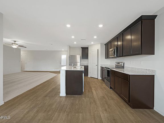 3rd image of 3824 N KALISPELL Court