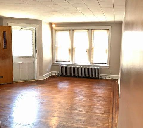 5th image of 1795 Plymouth St