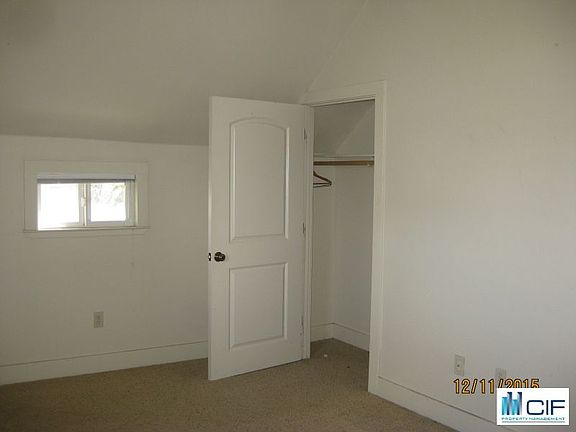 4th image of 320 S Branciforte Ave