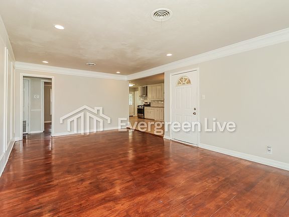 2nd image of 216 Cheryl Ave