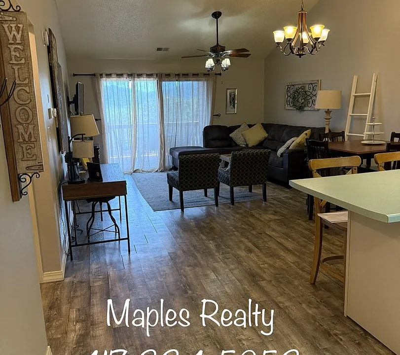 161 Avondale Dr #12