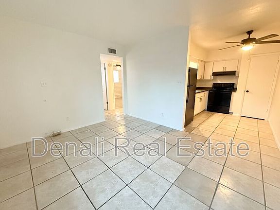 5th image of 3125 N 66th St APT 2