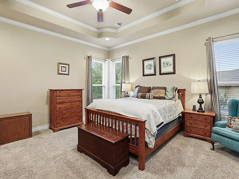 1919 Mulligan Dr — Photo 13