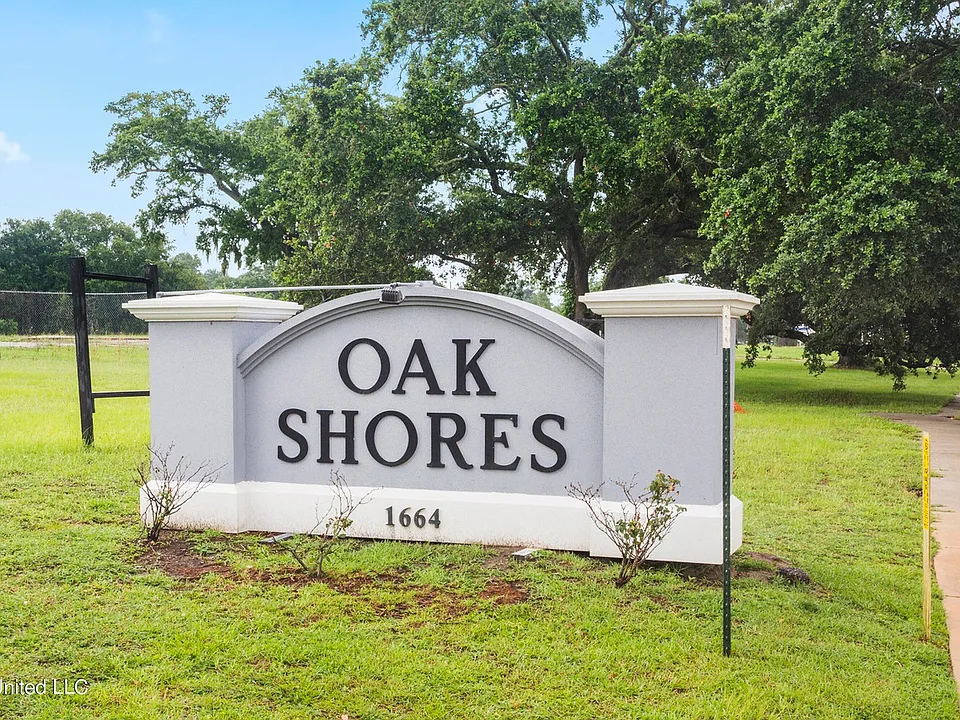 1664 Beach Blvd #22