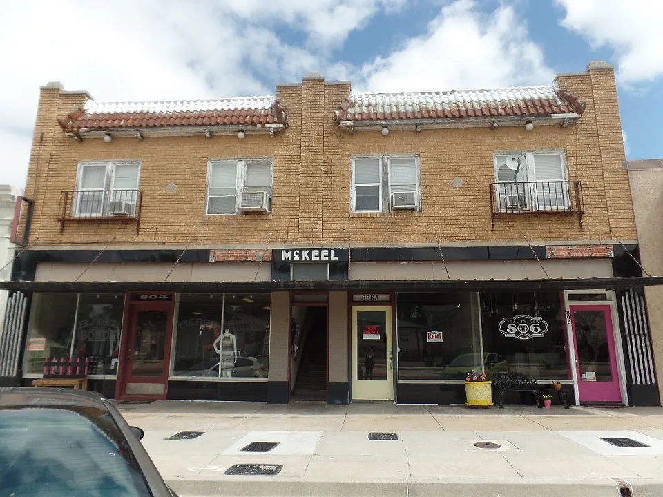 804 E Main St #2