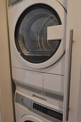 Rented by Bold New York | media 20