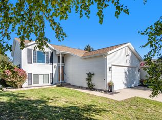3071 Burritt St NW, Grand Rapids, MI 49504