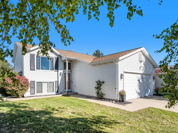3071 Burritt St NW, Grand Rapids, MI 49504