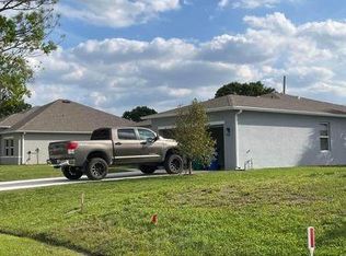 1025 Topsail Ln, Sebastian, FL 32958