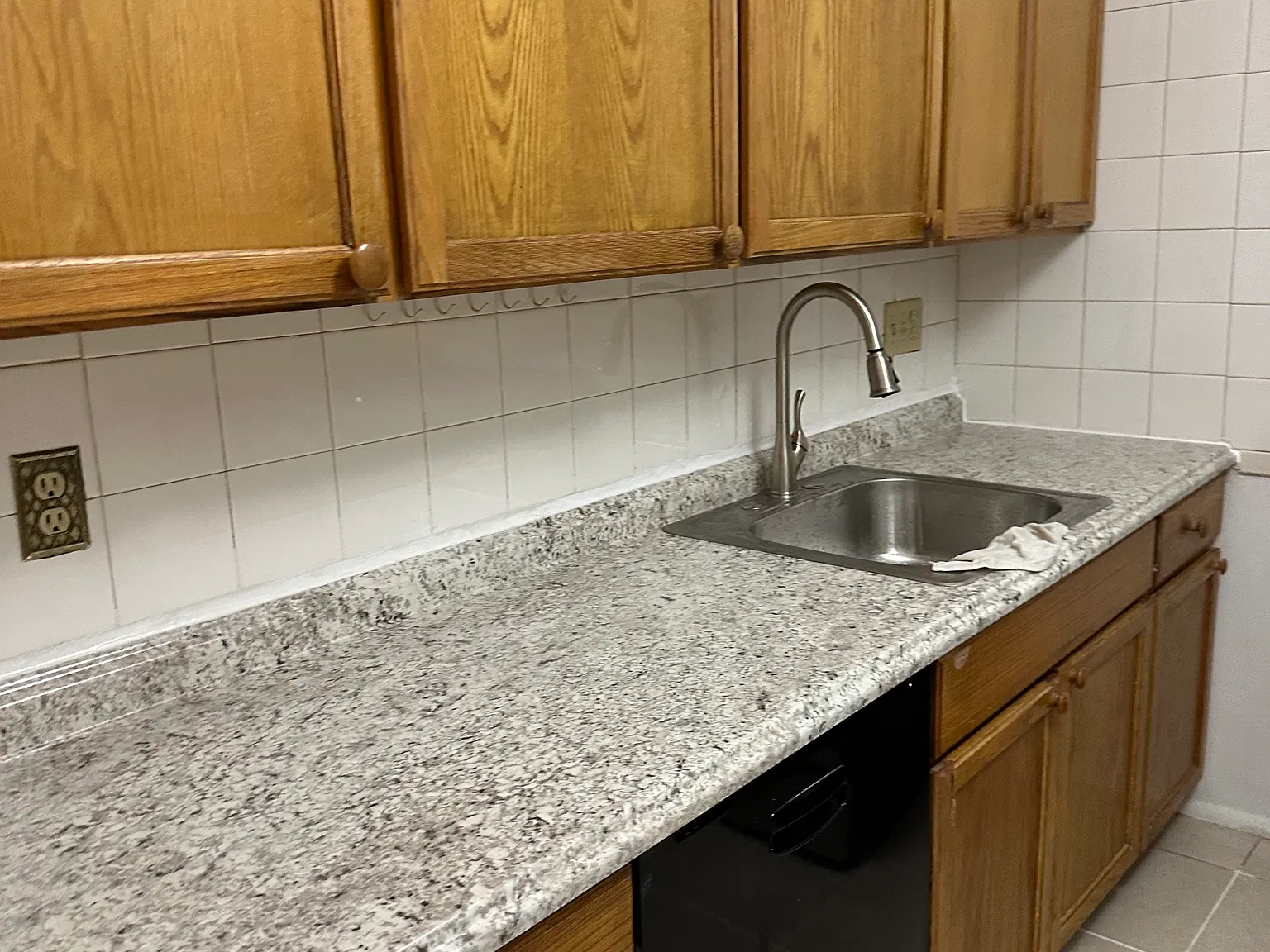 3 bed, 1000 sqft, $1,280 — Photo 4