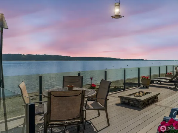 2963 Tillicum Beach Drive, Camano Island, WA 98282