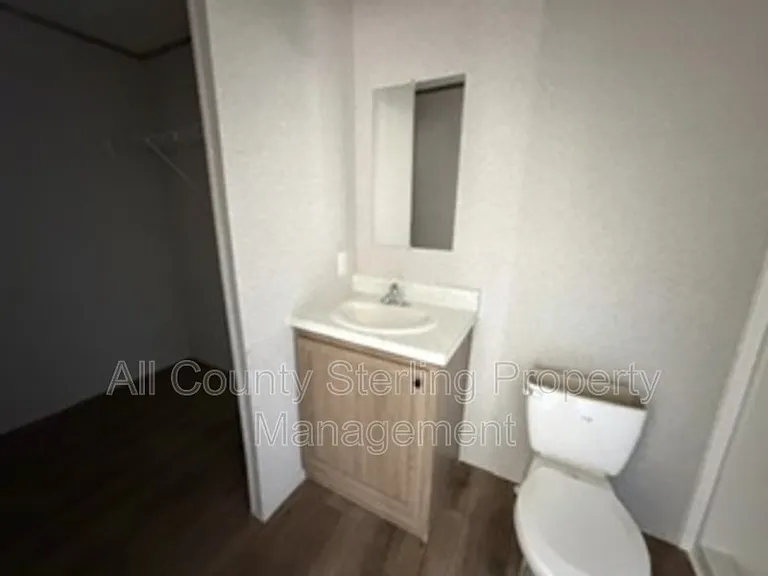 139 SE Perfect Ct — Photo 11