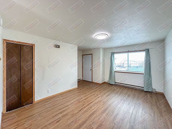 5th image of 1409 E 12th St #C