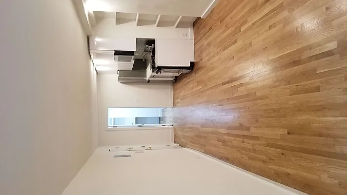 Rented by Blana LLC | media 24