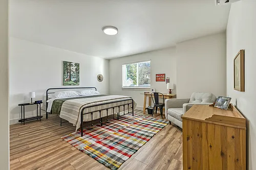 Santiam Canyon Luxury Townhomes Photo 1