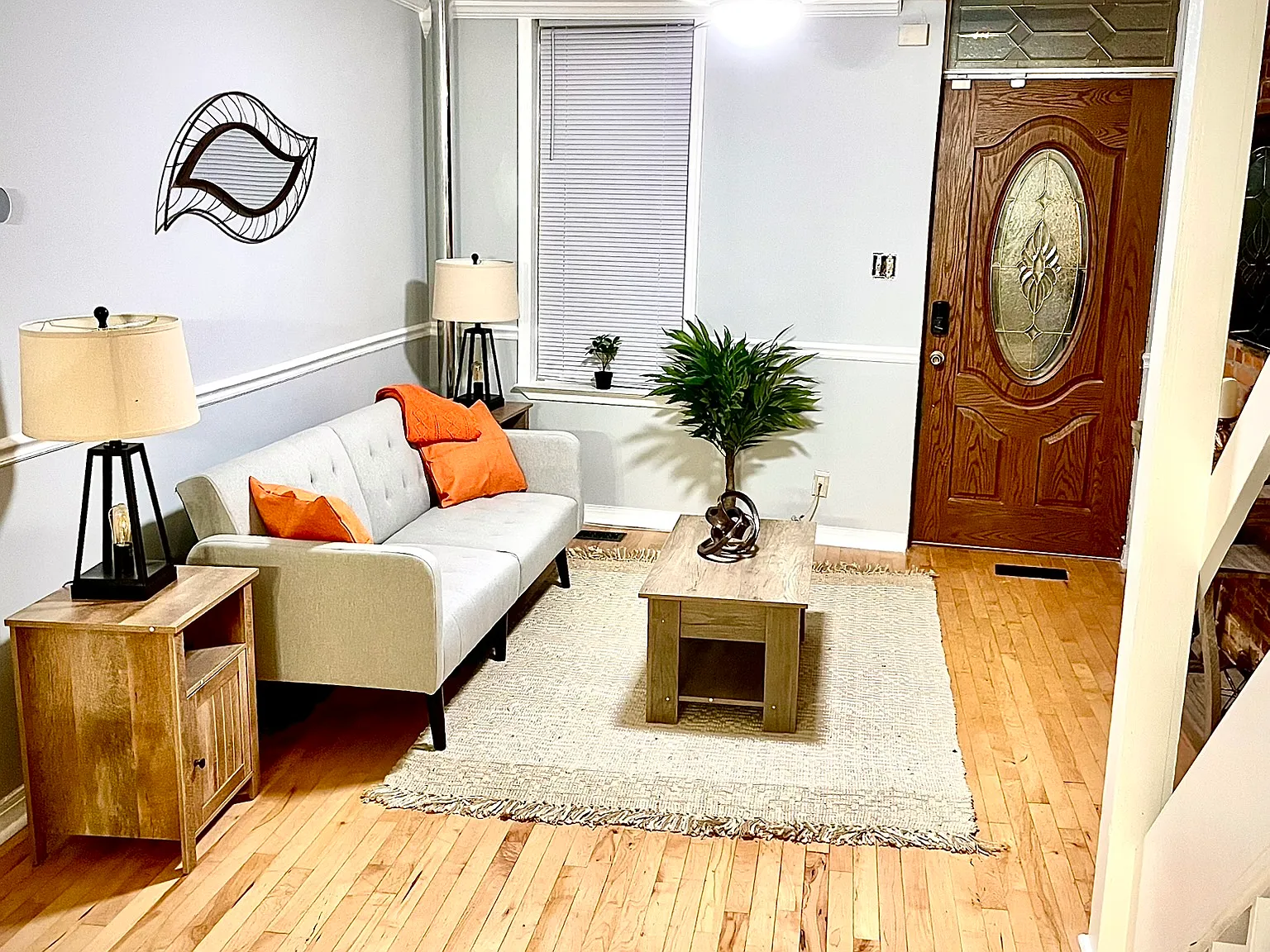 2 bed, 1100 sqft, $2,000 — Photo 4