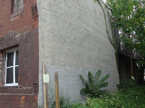 2nd image of 3143 N 15th St