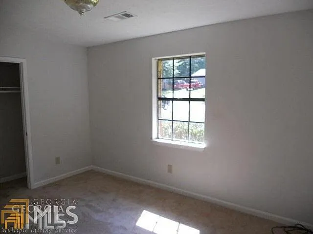 2384 Rodgers Dr SE — Photo 5