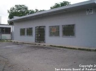 1208 N Zarzamora St, San Antonio, TX 78207