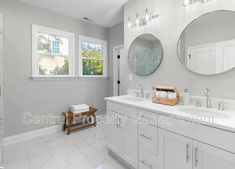101 Sunset Dr — Photo 14