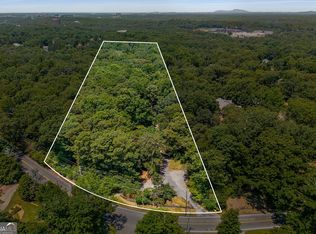 5768 Riverside Dr, Atlanta, GA 30327