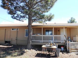 2169 Meadow Ln, Overgaard, AZ 85933