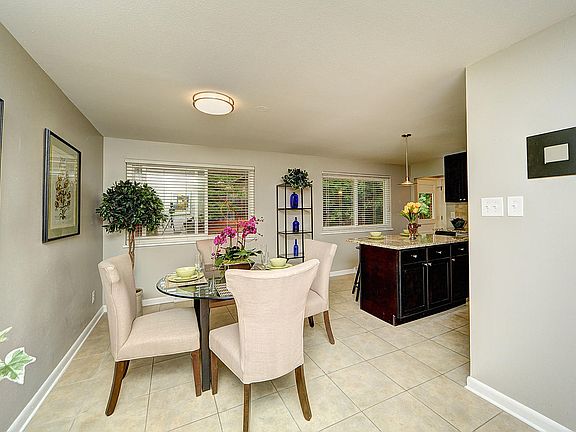 3rd image of 6714 Gray Ct