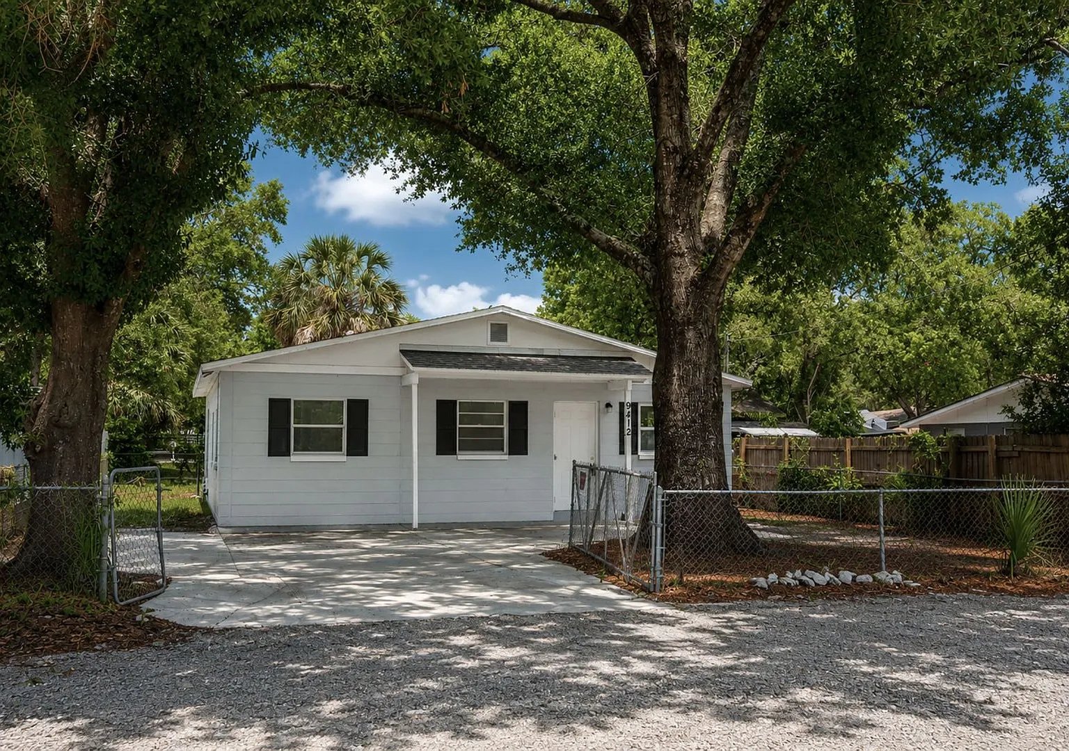 3 Bedroom, 1 Bathroom Home for Rent in Tampa! — Photo 3