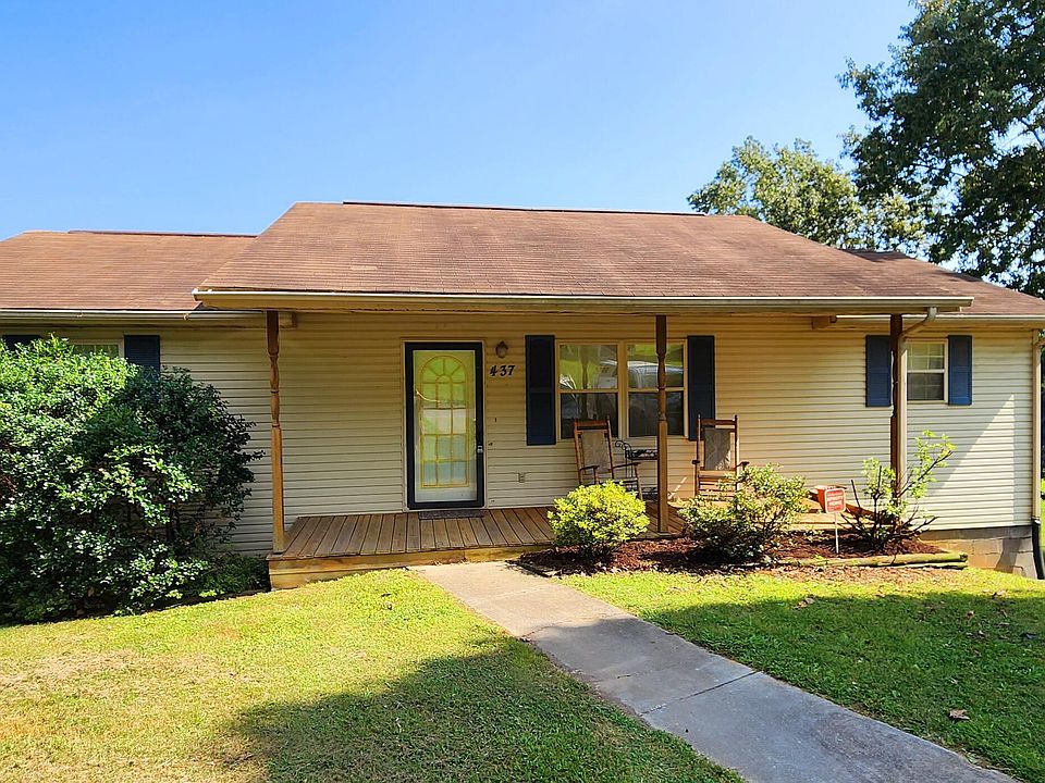 1st image of 437 Sagewood Dr
