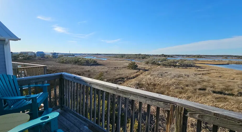 3 bed, 2.5 bath, 1840 sqft, $2,700 — Photo 4