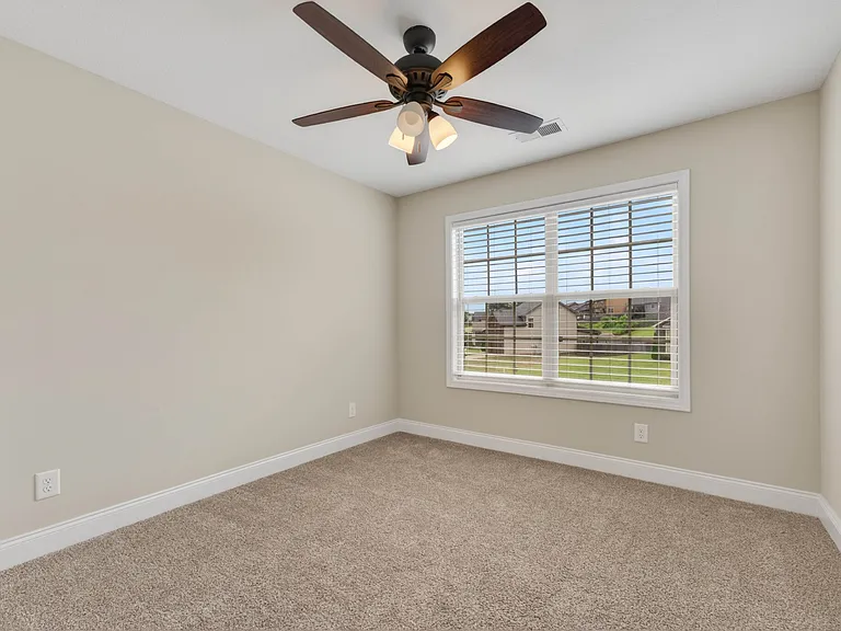792 Crestone Ln — Photo 24