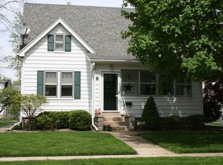 409 E Monroe St, Morton, IL 61550