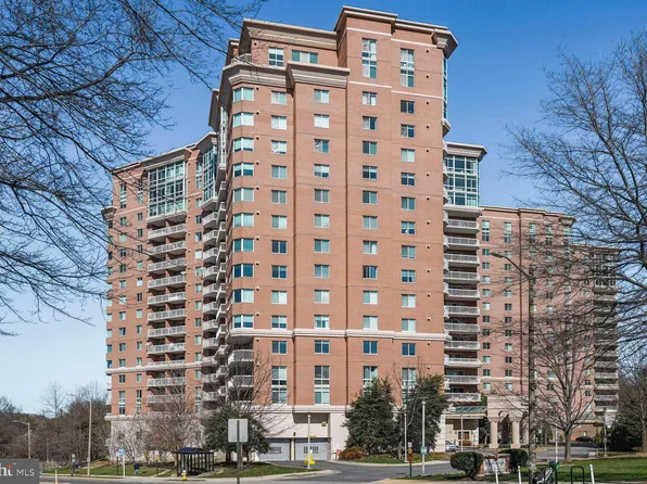 3101 N Hampton Dr APT 1416, Alexandria, VA 22302