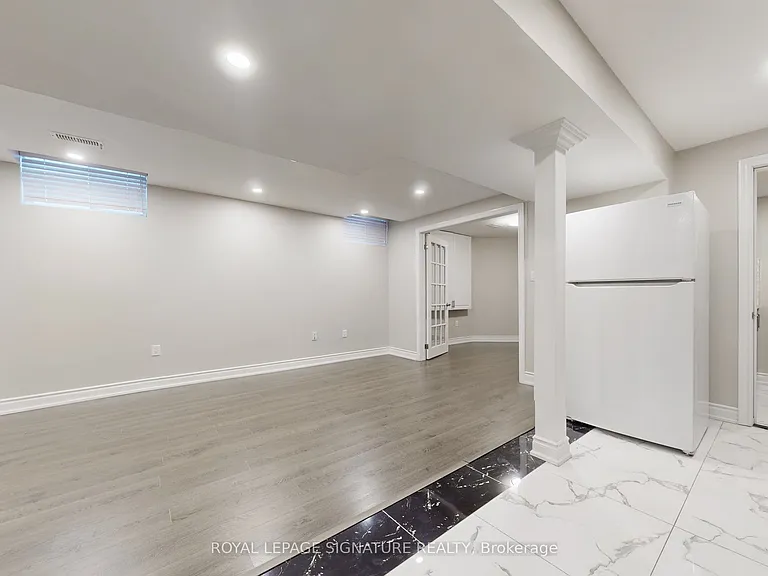 38 Havanna Cres #BASEMENT — Photo 9