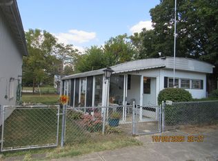 24 2nd St, Kingston, OH 45644