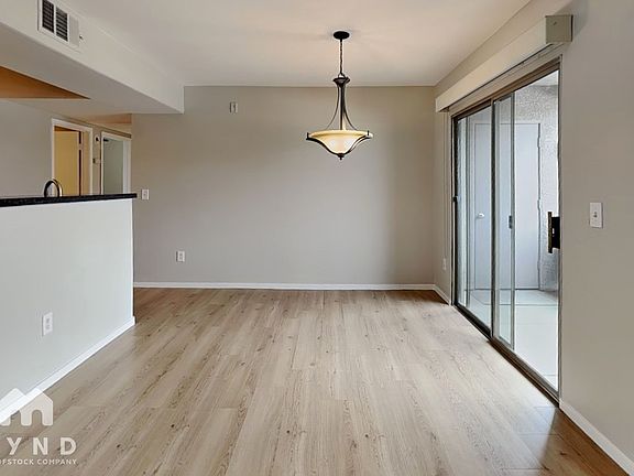 3rd image of 45 Maleena Mesa St APT 725