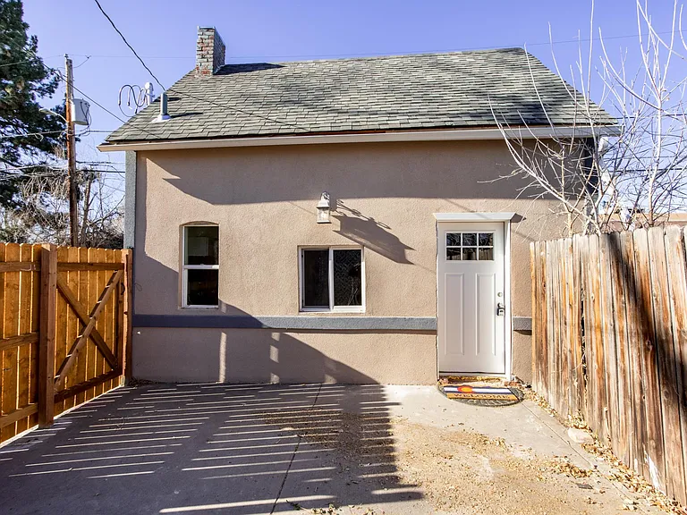 Front entrance of house. Plenty of room in yard for pets!