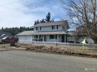 502 N 7th St, Roslyn, WA 98941