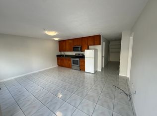 921 Emmeluth Ln, Honolulu, HI 96817